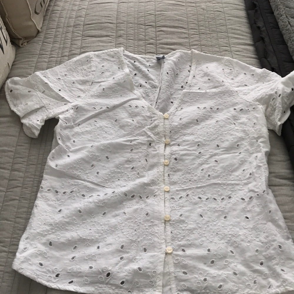 Brand new Eyelet Top
